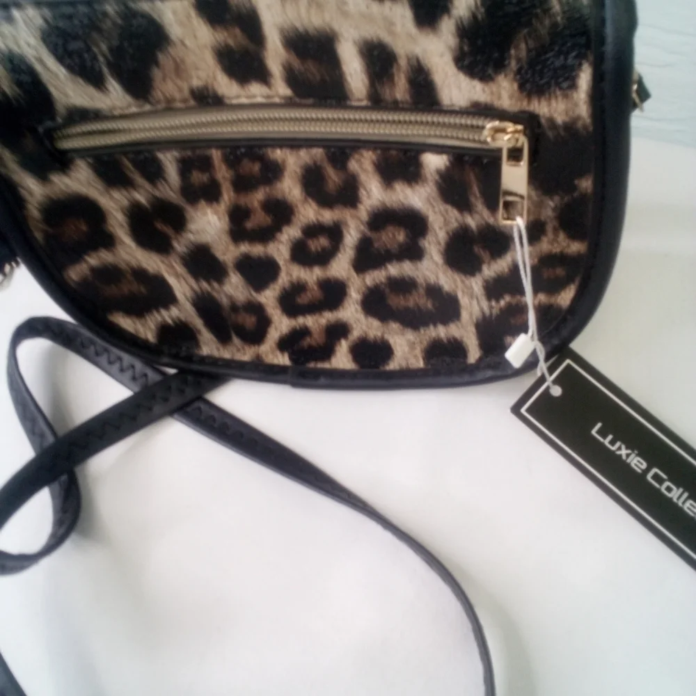 Cheetah black and brown purse